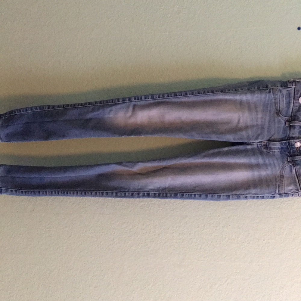 light blue skinny jeans